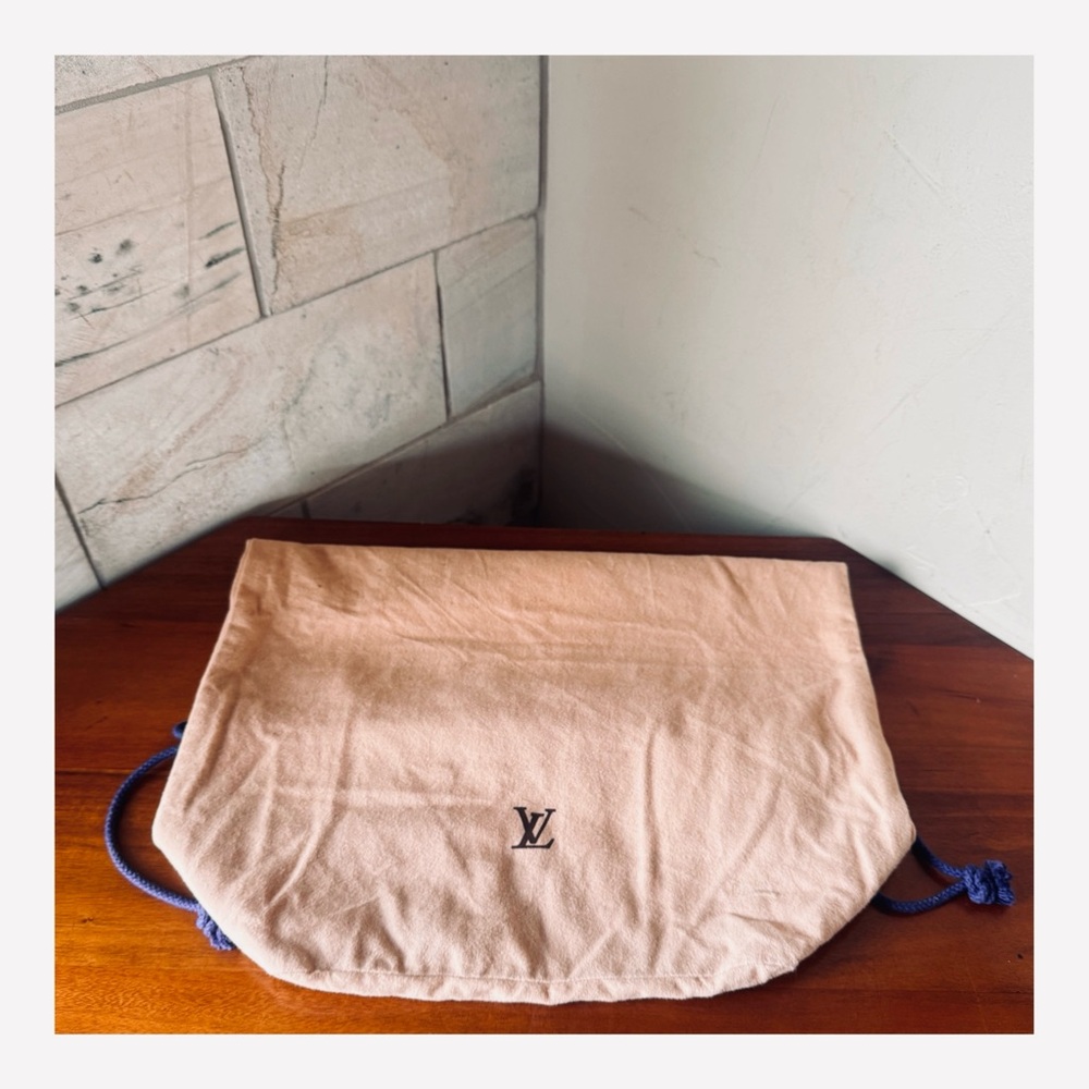 AUTHENTIC LOUIS VUITTON DUST BAG LARGE